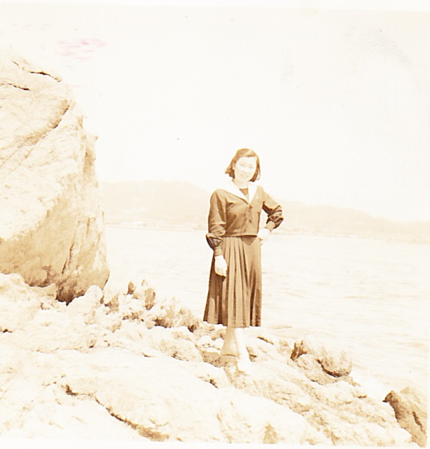 海辺にて（元写真）